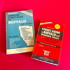Vintage street guide books to Buffalo New York 80s